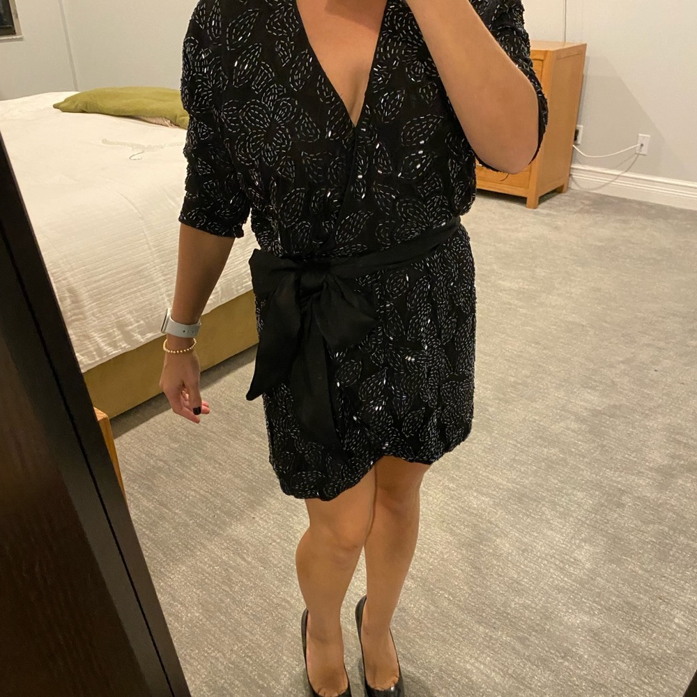 Halston heritage size 4 sequined dress